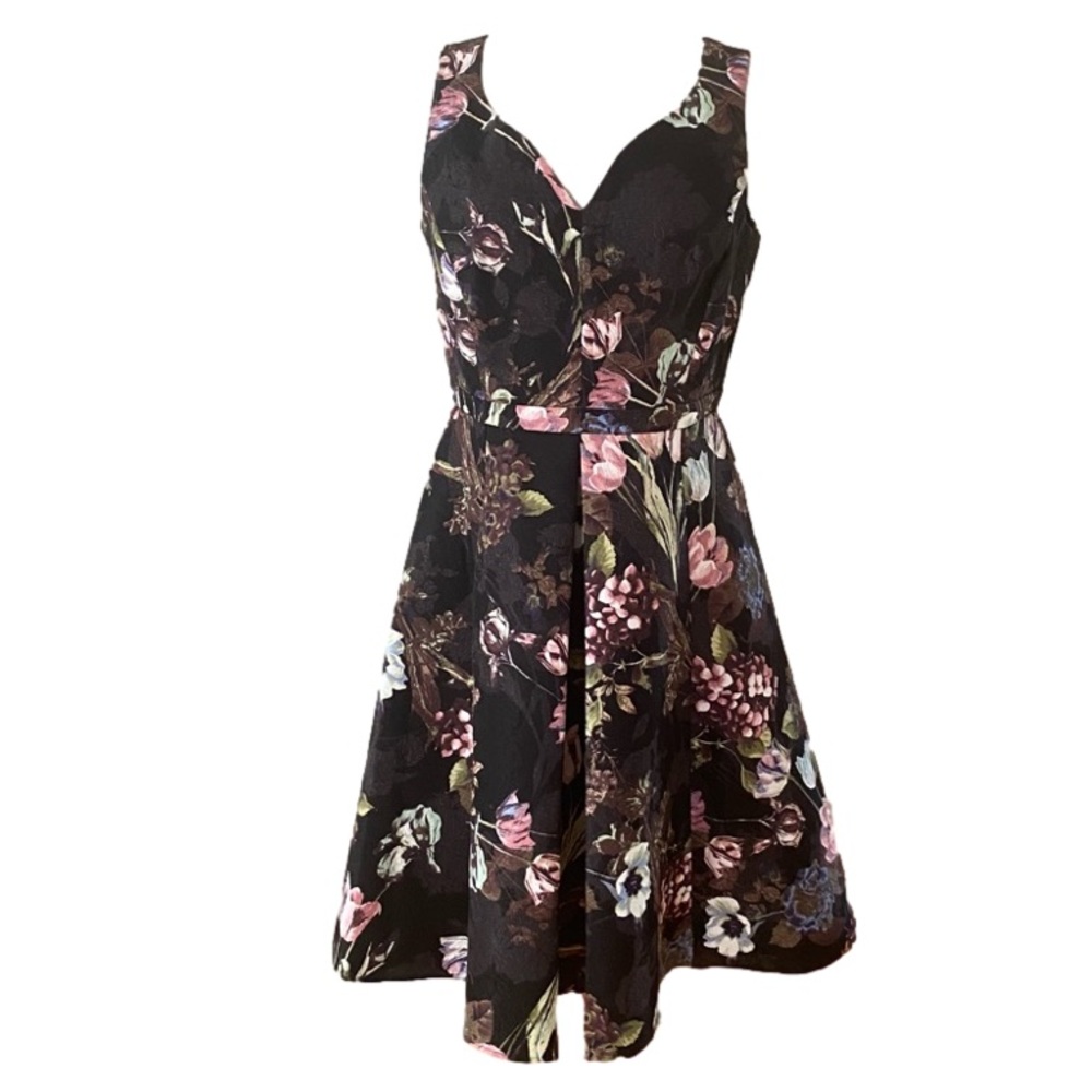 GABBY SKYE Size 14 Dress with pockets